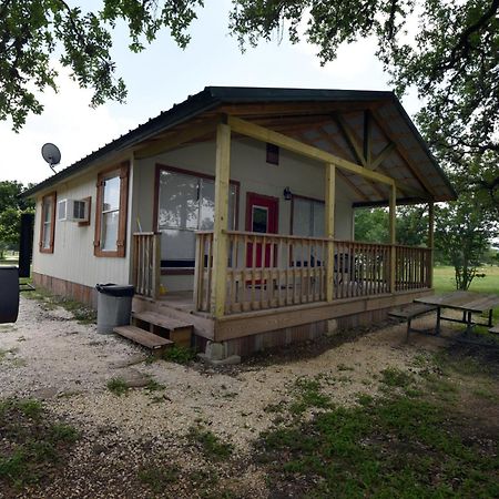 River Bluff Cabins Rio Frio Bagian luar foto