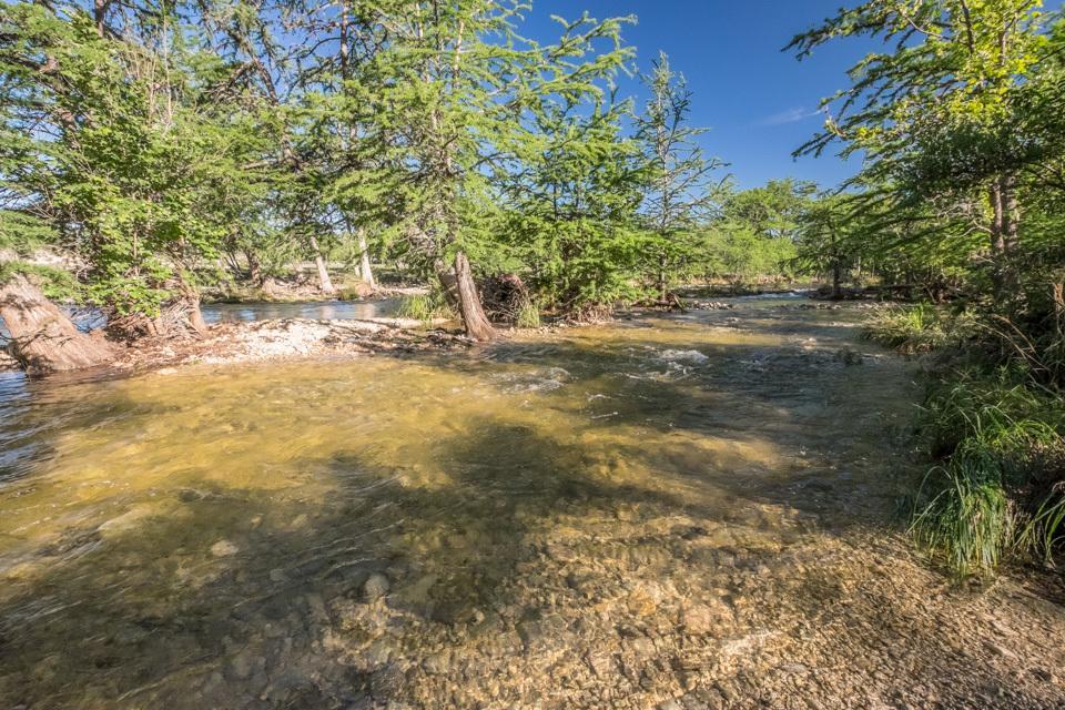 River Bluff Cabins Rio Frio Bagian luar foto