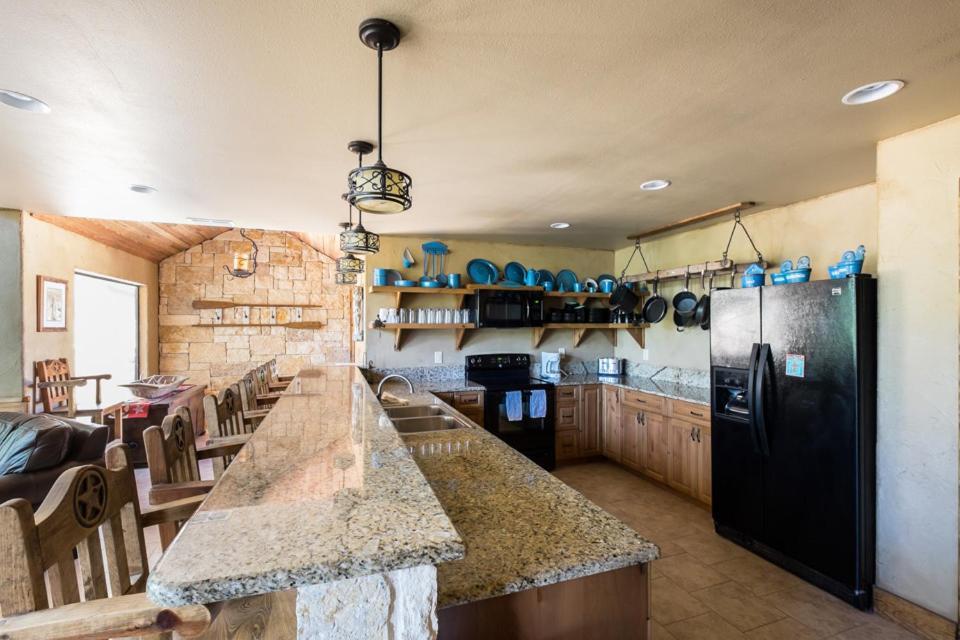 River Bluff Cabins Rio Frio Ruang foto