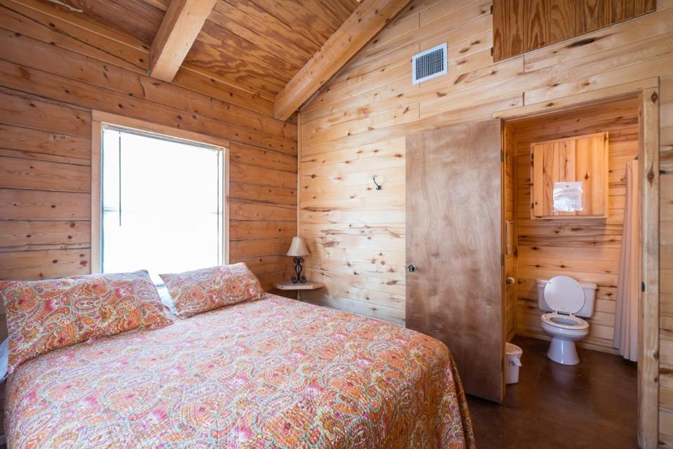 River Bluff Cabins Rio Frio Ruang foto
