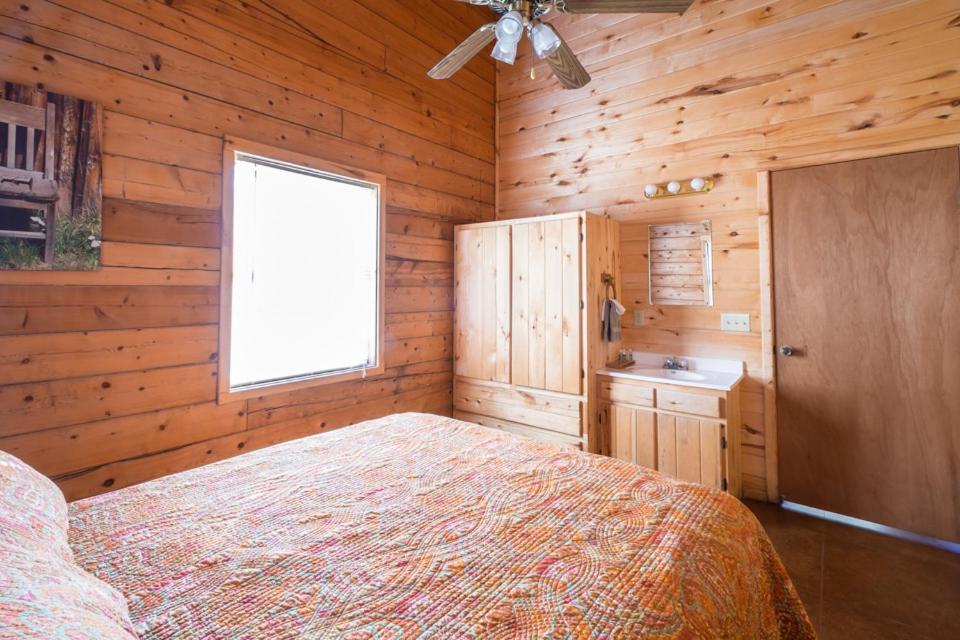 River Bluff Cabins Rio Frio Ruang foto