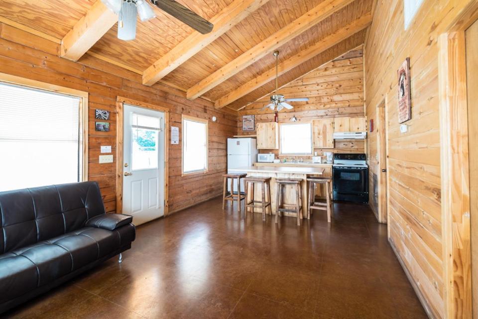 River Bluff Cabins Rio Frio Ruang foto