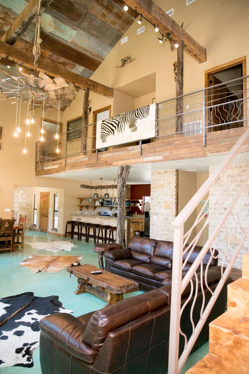River Bluff Cabins Rio Frio Bagian luar foto