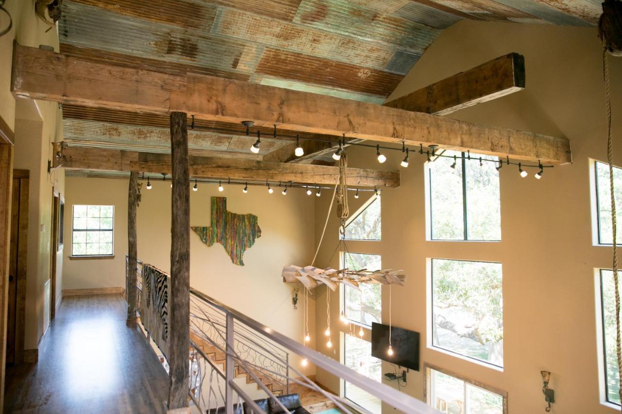 River Bluff Cabins Rio Frio Bagian luar foto